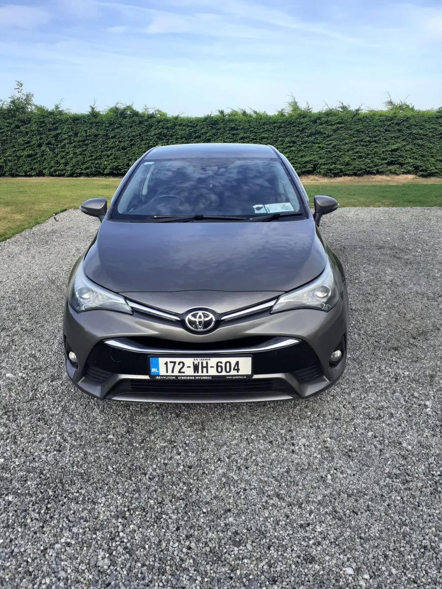 Toyota Avensis 2017 - Image 1