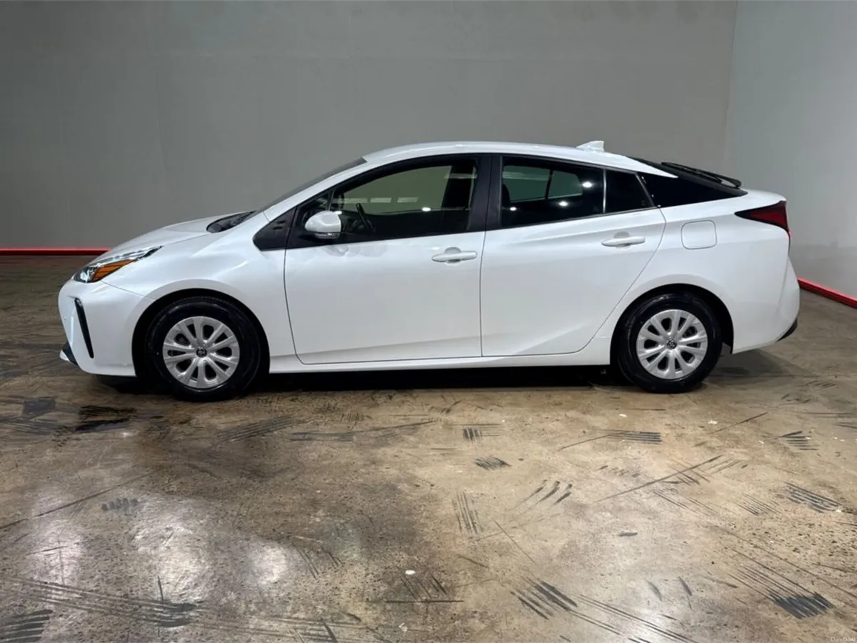 Toyota Prius 1.8 HYBRID AUTOMATIC - CRUISE CONTROL - Image 6