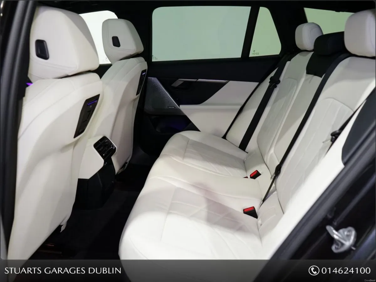 BMW 5-Series 252 REG: PANORAMIC SUNROOF, COMFORT P - Image 5