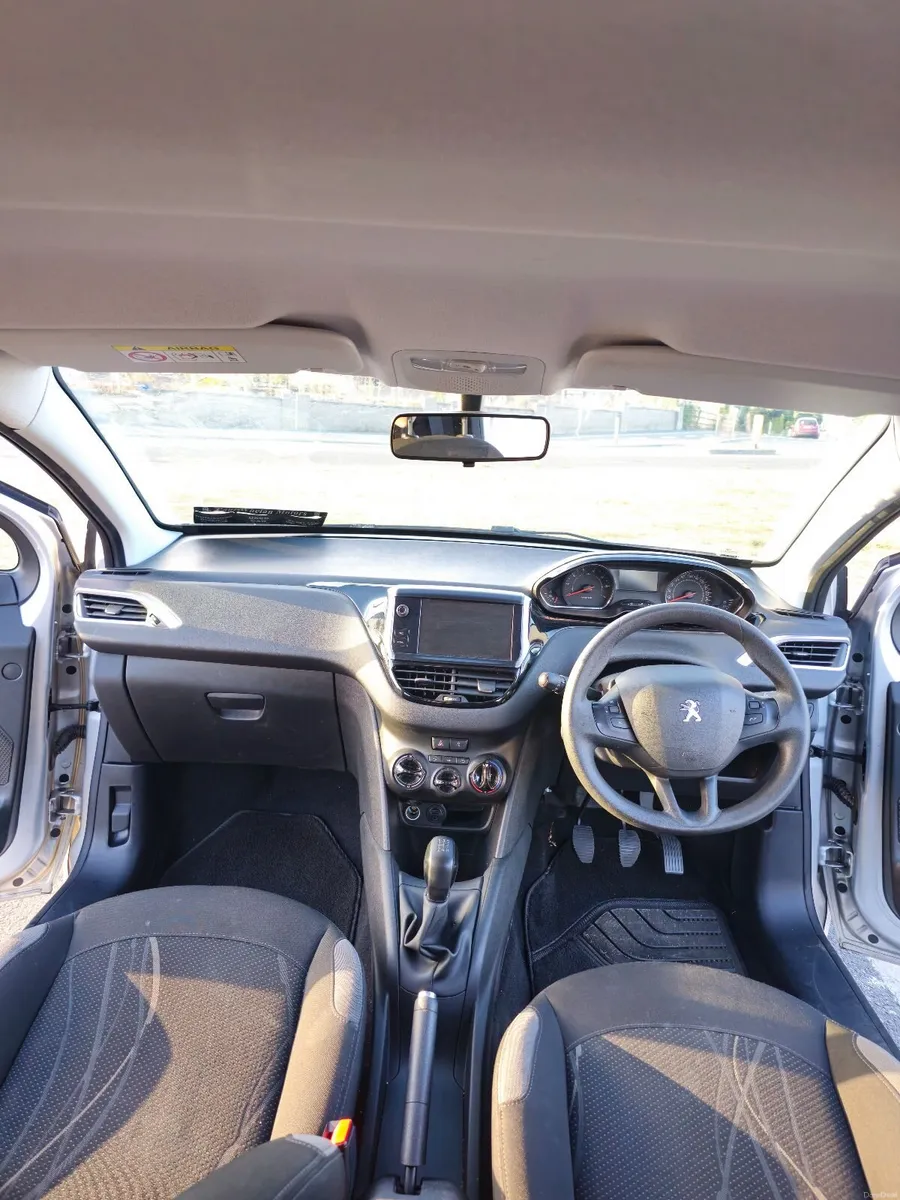 Peugeot 208 2015 - Very Low Mileage - Fresh NCT - Image 5