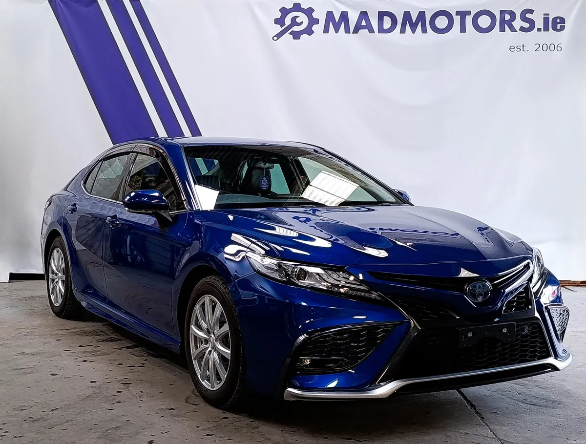 (2yr Warranty) 222 Toyota Camry 2.5 Petrol Hybrid - Image 1