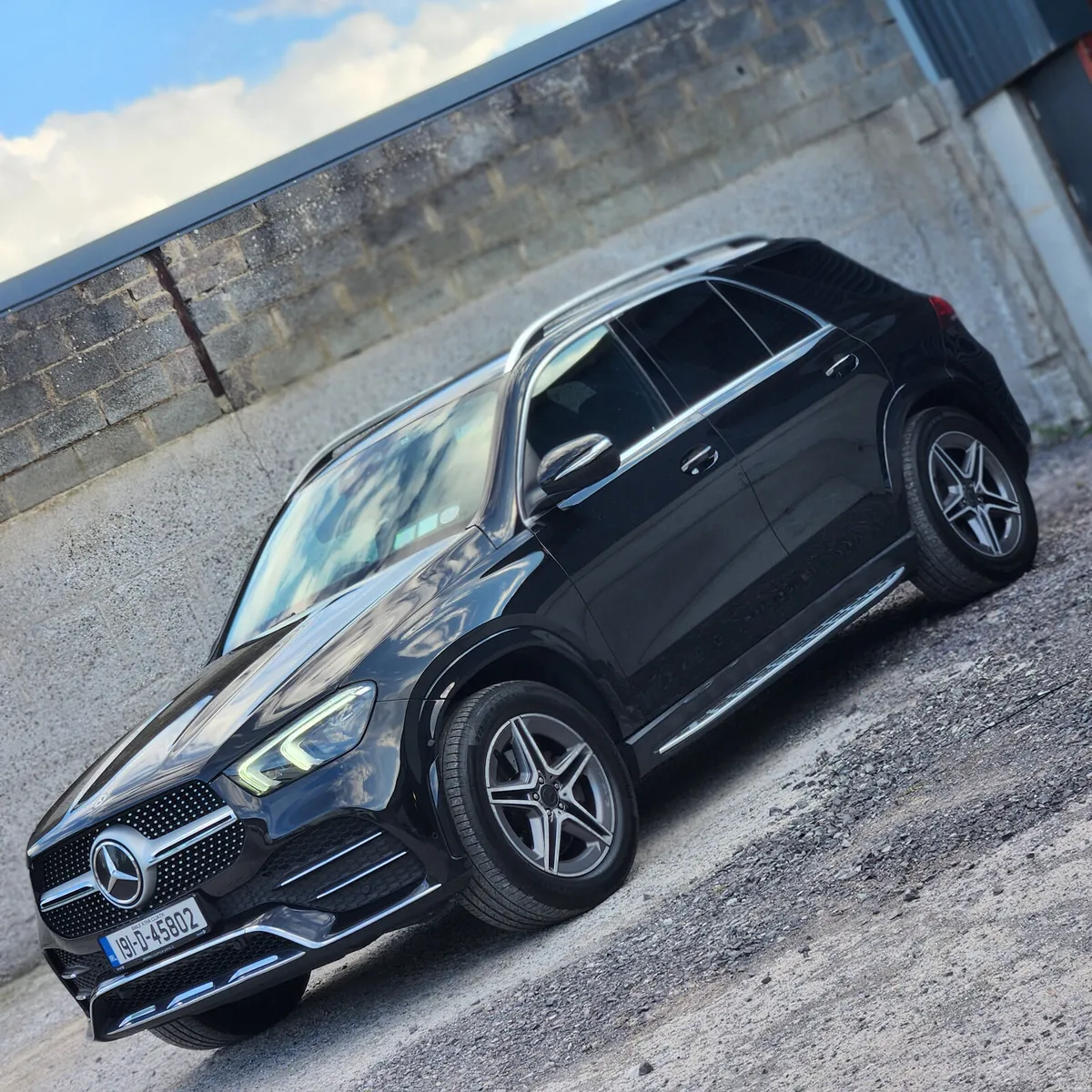 2019 Mercedes GLE 7 seats AMG - Image 5