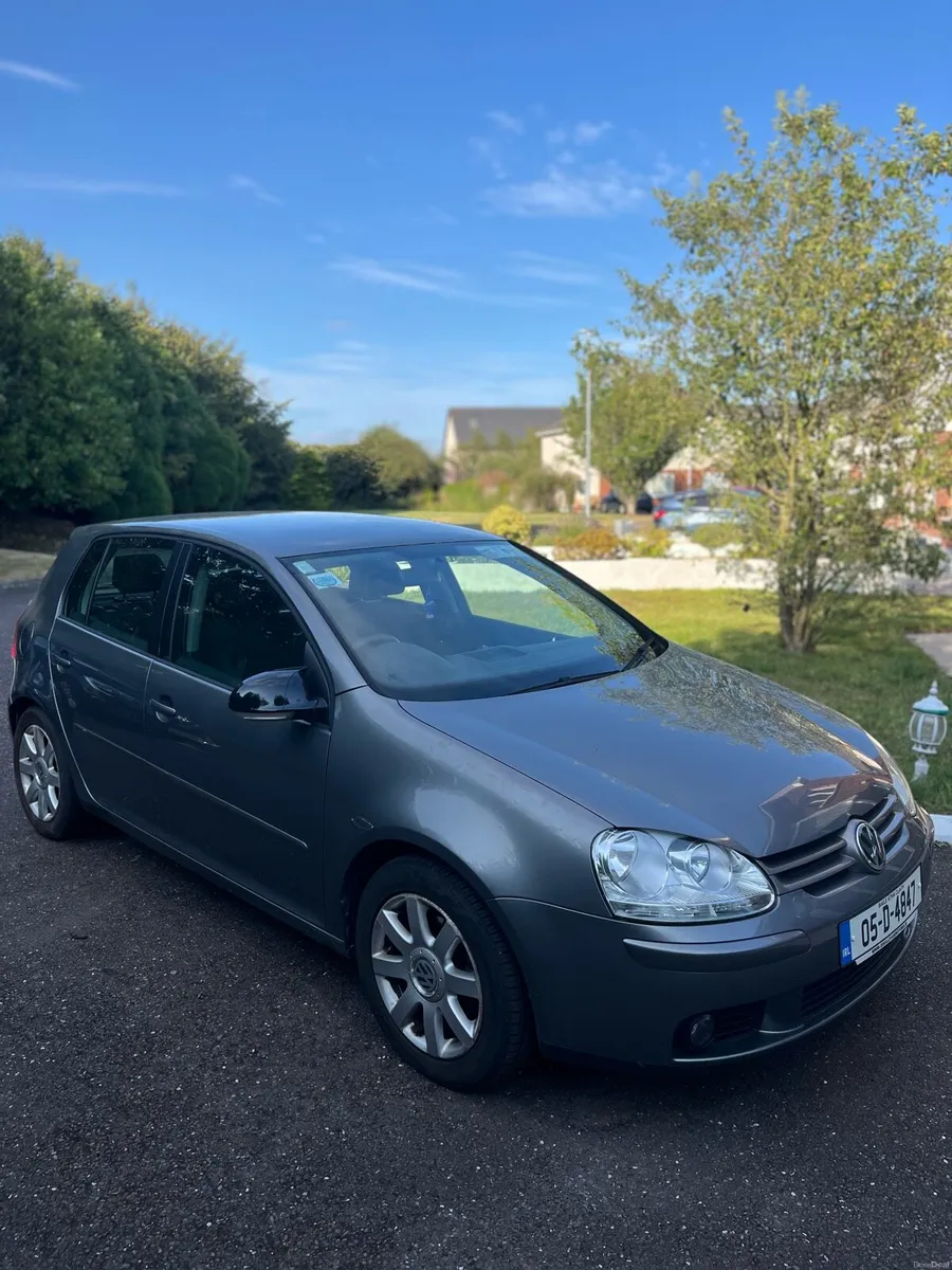 Volkswagen mk5 1.6 sport petrol - Image 1