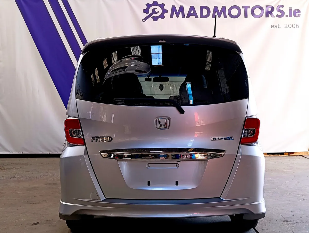 162 Honda Freed 1.5 SELF CHARGING Petrol Hybrid - Image 6