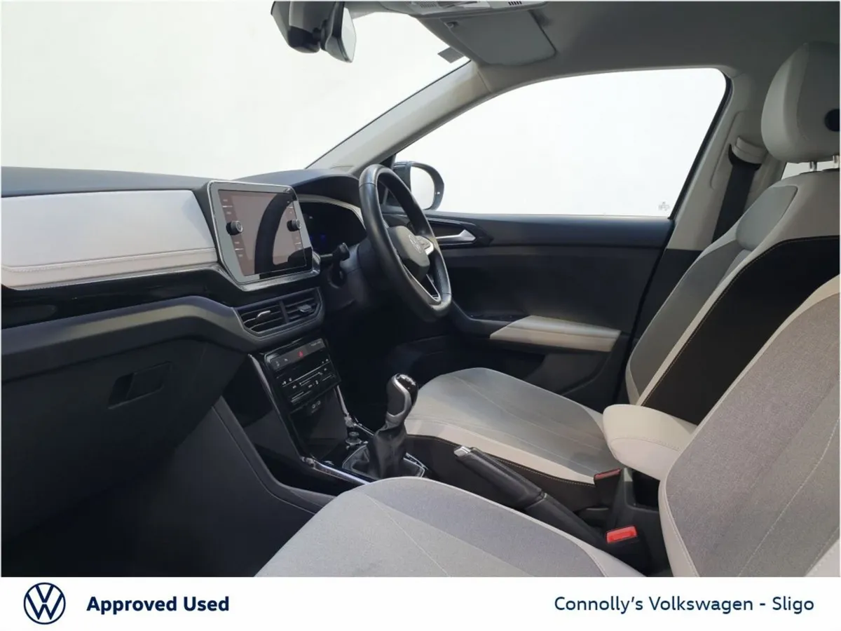 Volkswagen T-Cross STYLE 1.0 TSI 115HP - Image 4