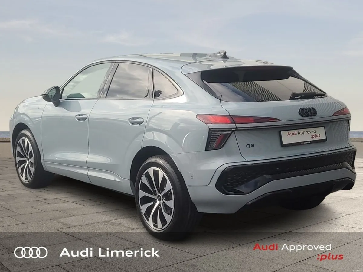 Audi Q3 *SAVE €2410 VS NEW*  SB TDI 150HP S-T S LI - Image 5
