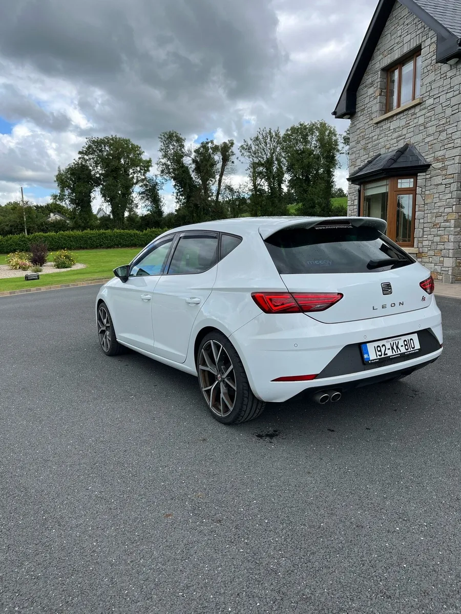 FR Seat Leon - Image 5