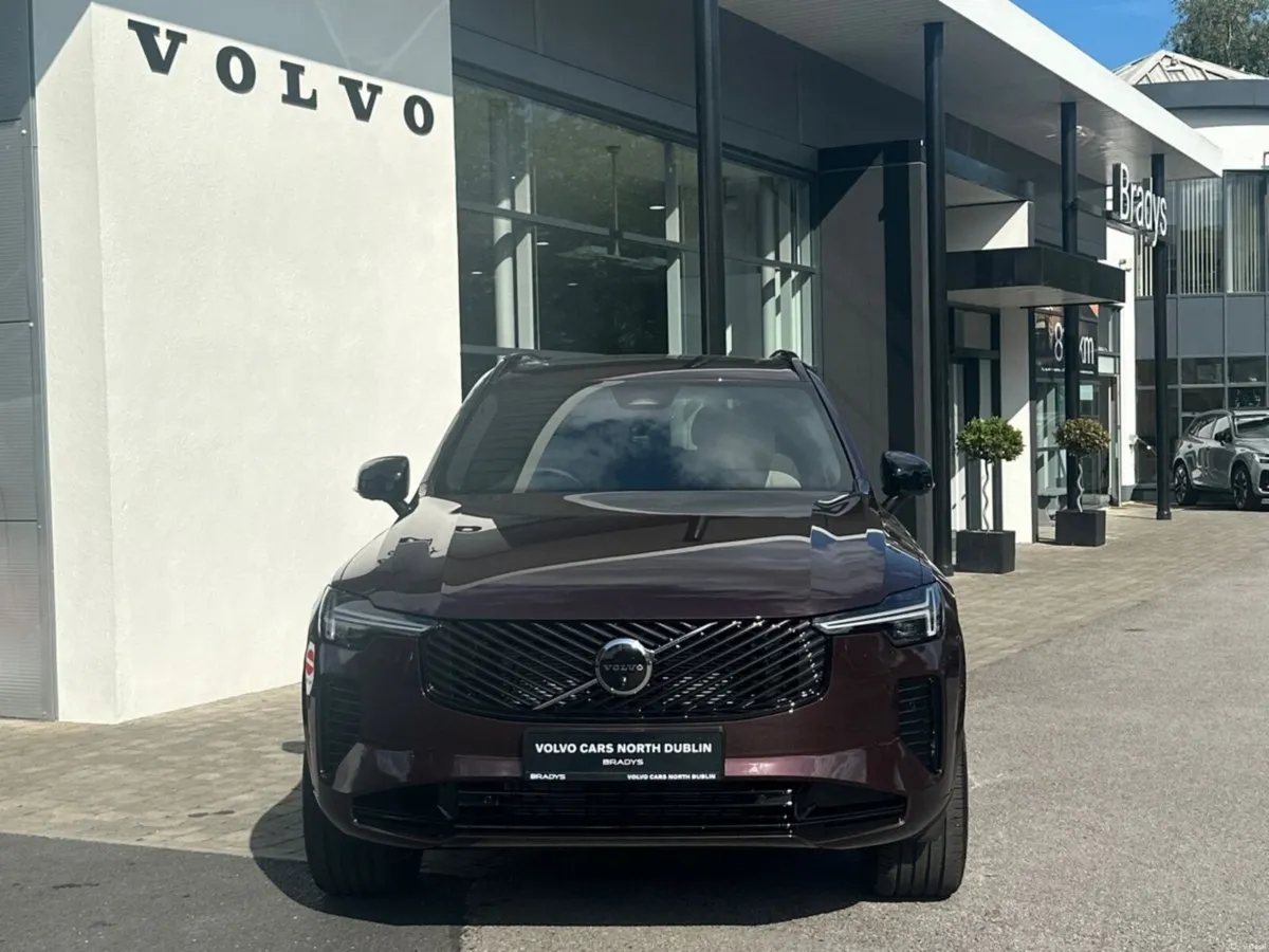 Volvo XC90 XC90 T8 Plus Dark AWD PHEV--Integrated - Image 2