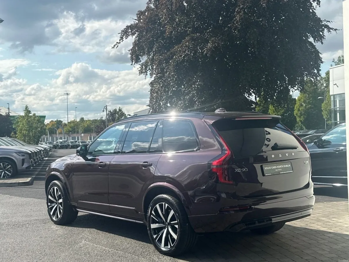 Volvo XC90 XC90 T8 Plus Dark AWD PHEV--Integrated - Image 6
