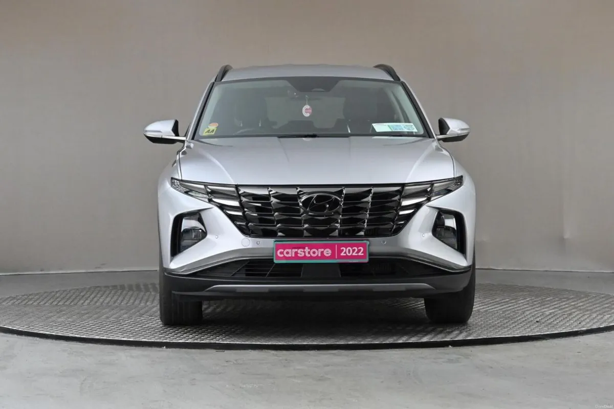 Hyundai Tucson 2WD Executive Plus - Image 2
