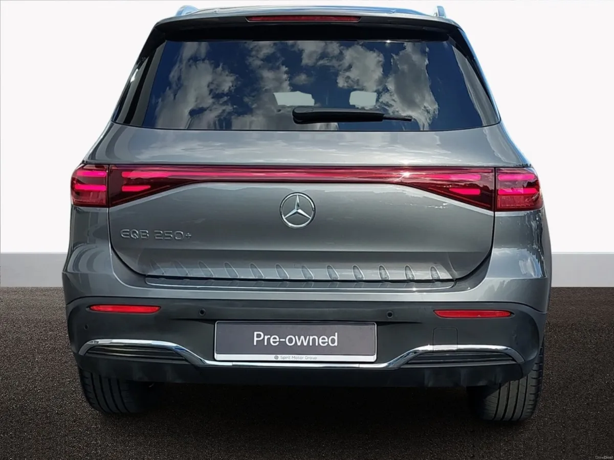 Mercedes-Benz EQB - 250+ AMG - 7 Seat - 99.1% SOH - Image 6