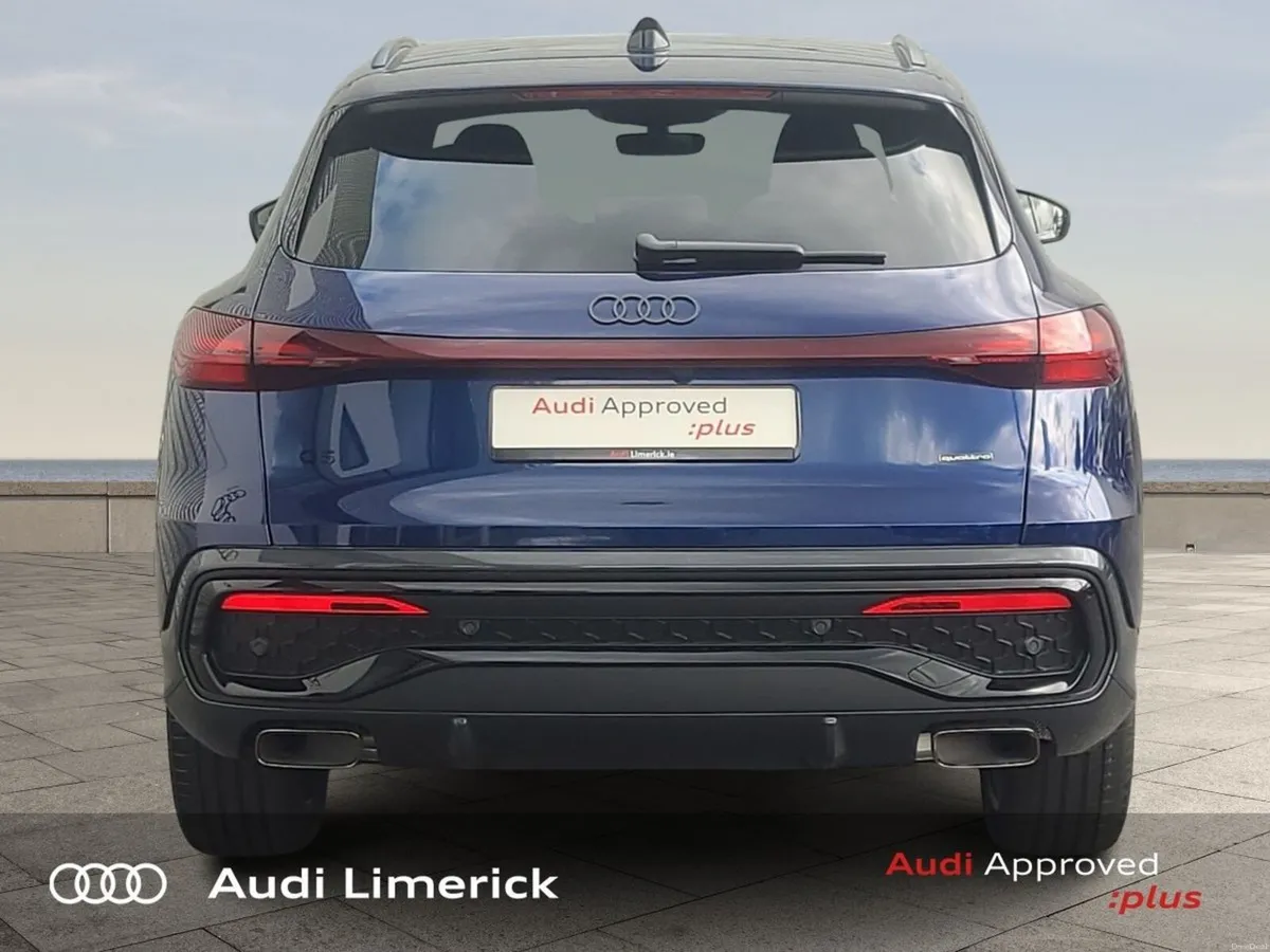 Audi Q5  E-HYBRID  S LINE + BLACK PACKAGE + UPGRAD - Image 6