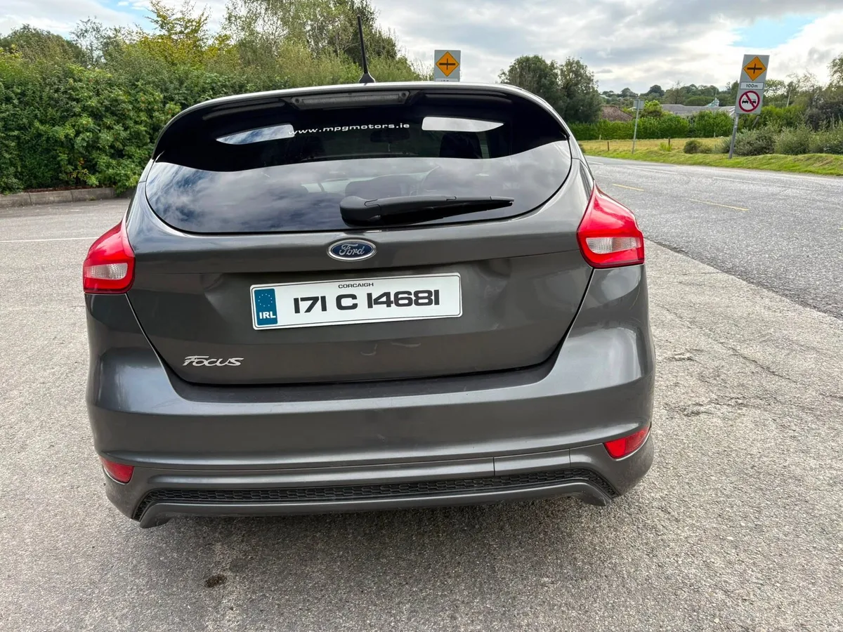 Ford Focus ST Line 2017 - Image 4