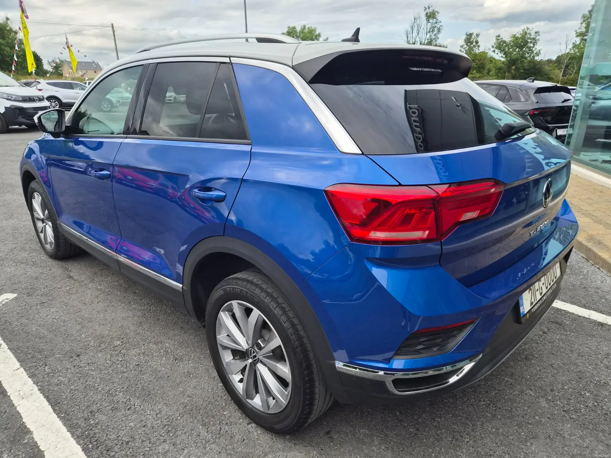 Volkswagen T-Roc 2021 2.0L Diesel Auto - Image 6