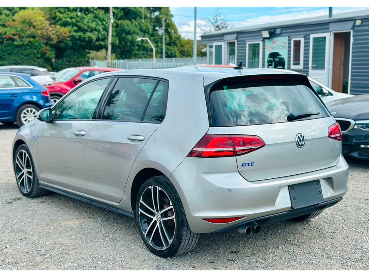 Volkswagen Golf GTE 1.4L Petrol Plug in Hybrid - A - Image 6