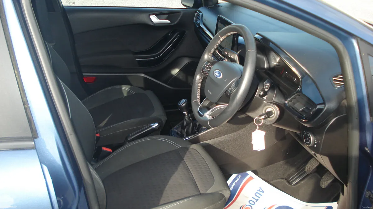 Ford Fiesta 2019 - Image 6