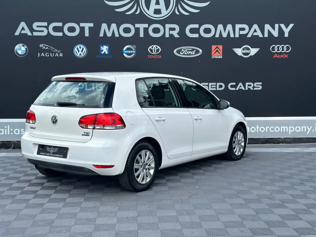 Volkswagen Golf 1.2L Petrol Automatic - Image 6