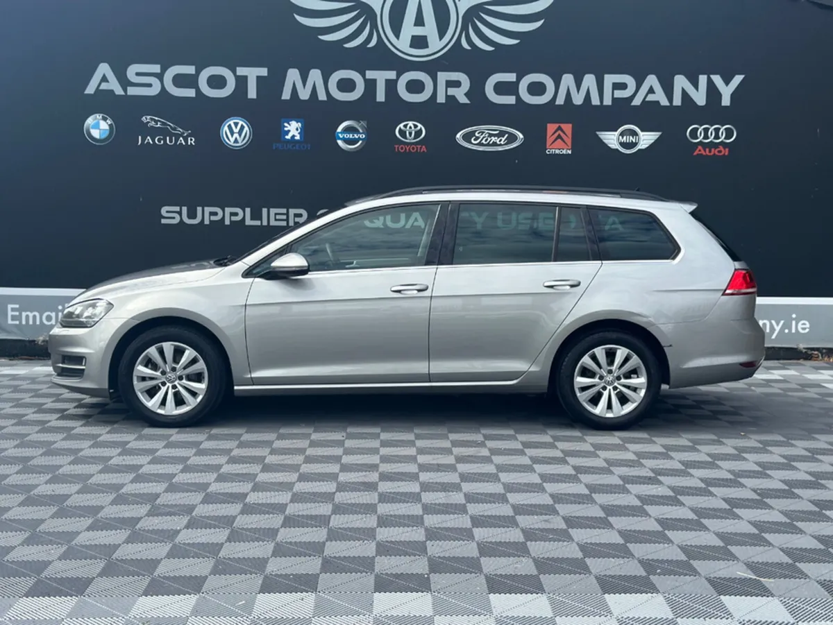 Volkswagen Golf 1.2L Petrol Automatic - Image 4