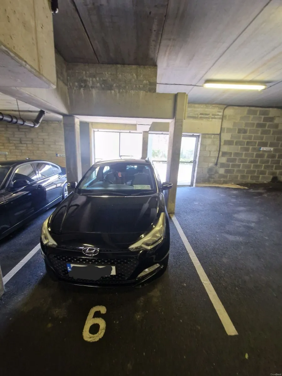 Hyundai i20 2015 - Image 2