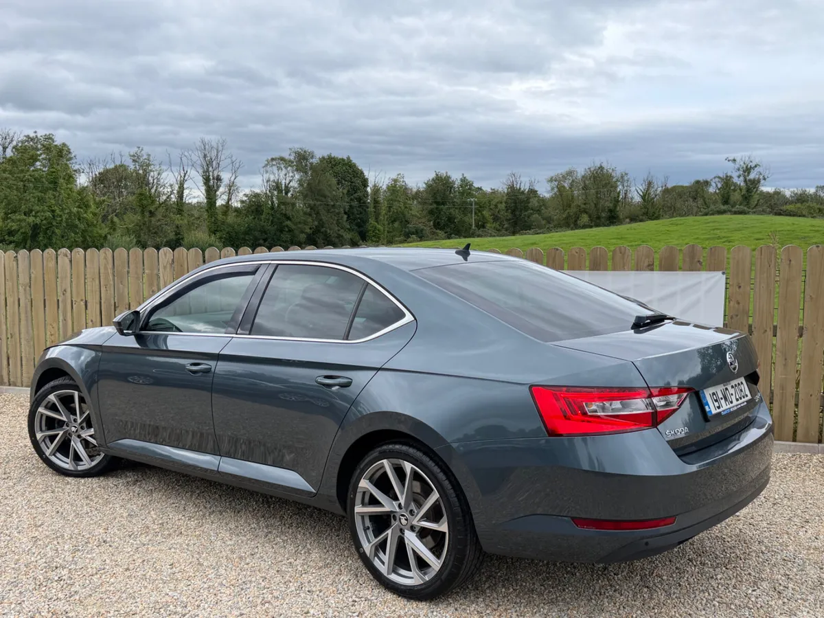 2019 Skoda Superb Business 2.0 Tdi Low mileage - Image 4
