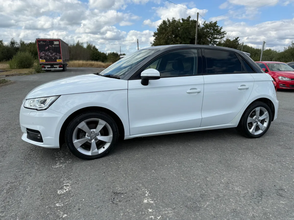 Audi A1 2015 1.4L PETROL AUTOMATIC VERY LOW MILEAG - Image 5