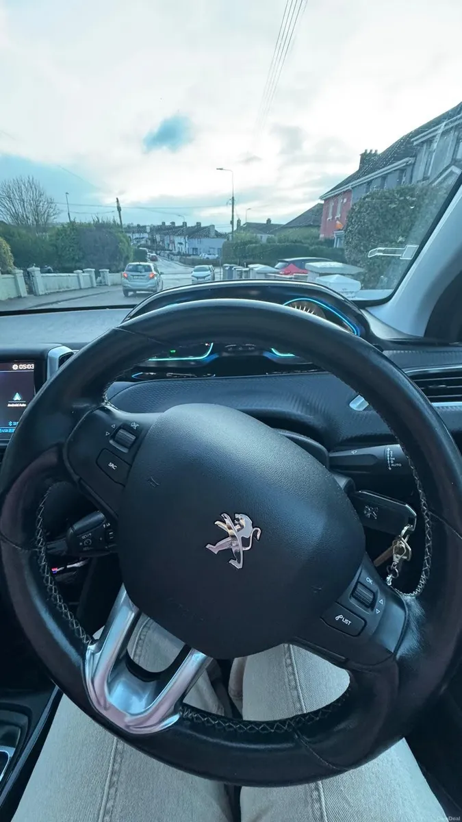 Peugeot 2008 2017 - Image 4