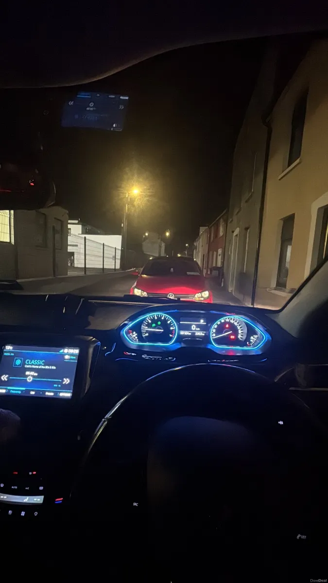 Peugeot 2008 2017 - Image 6