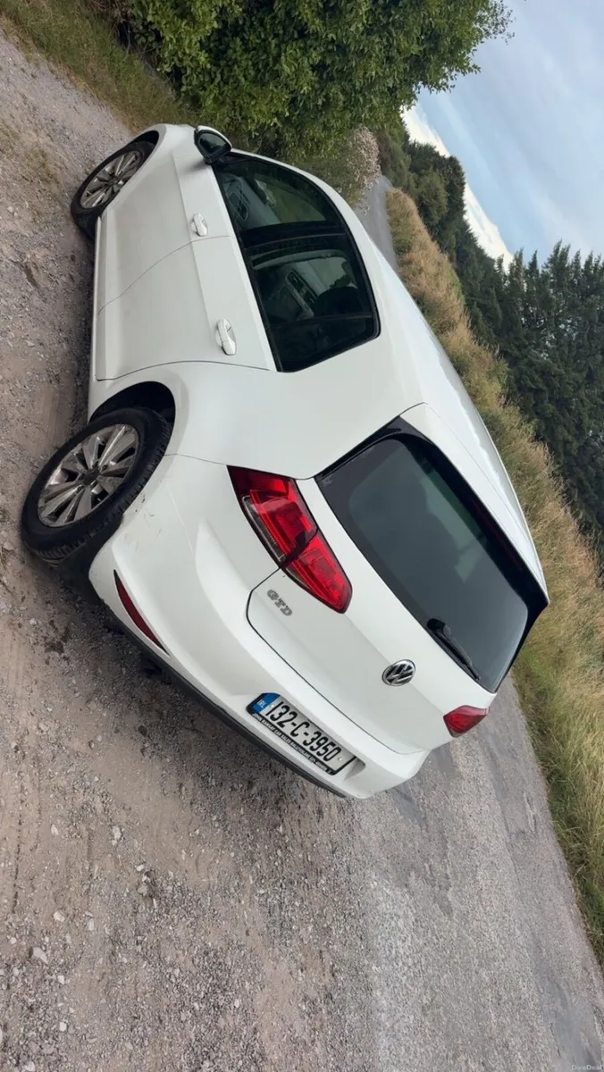 Volkswagen Golf 2013 - Image 2