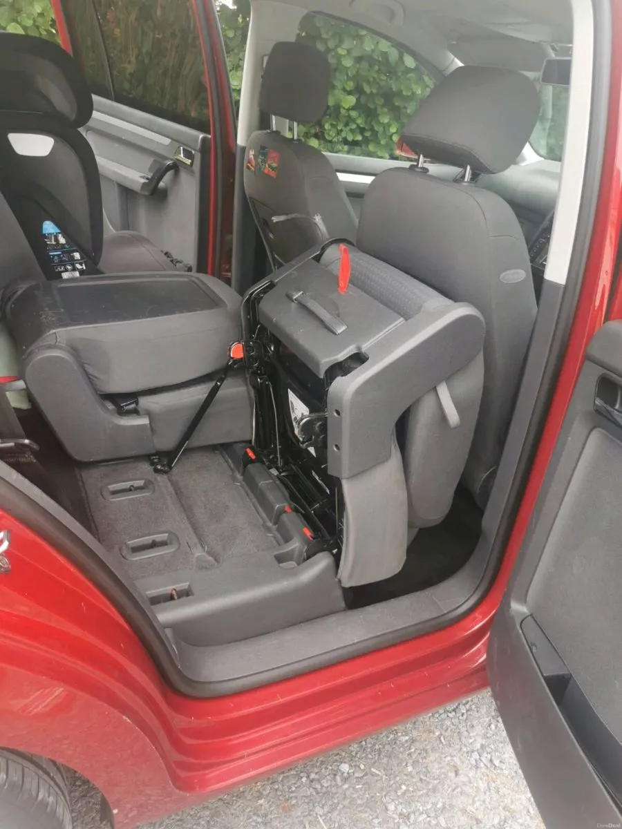 VW Touran - Image 6