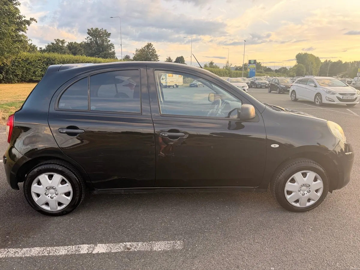 Car - Image 6