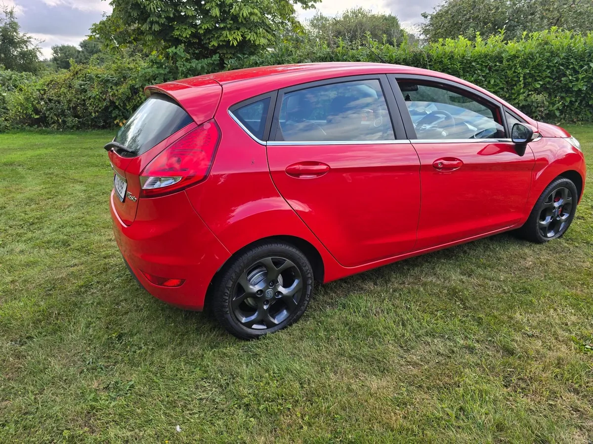 2011 Ford Fiesta Titanium1.2 Nctd Tax - Image 6