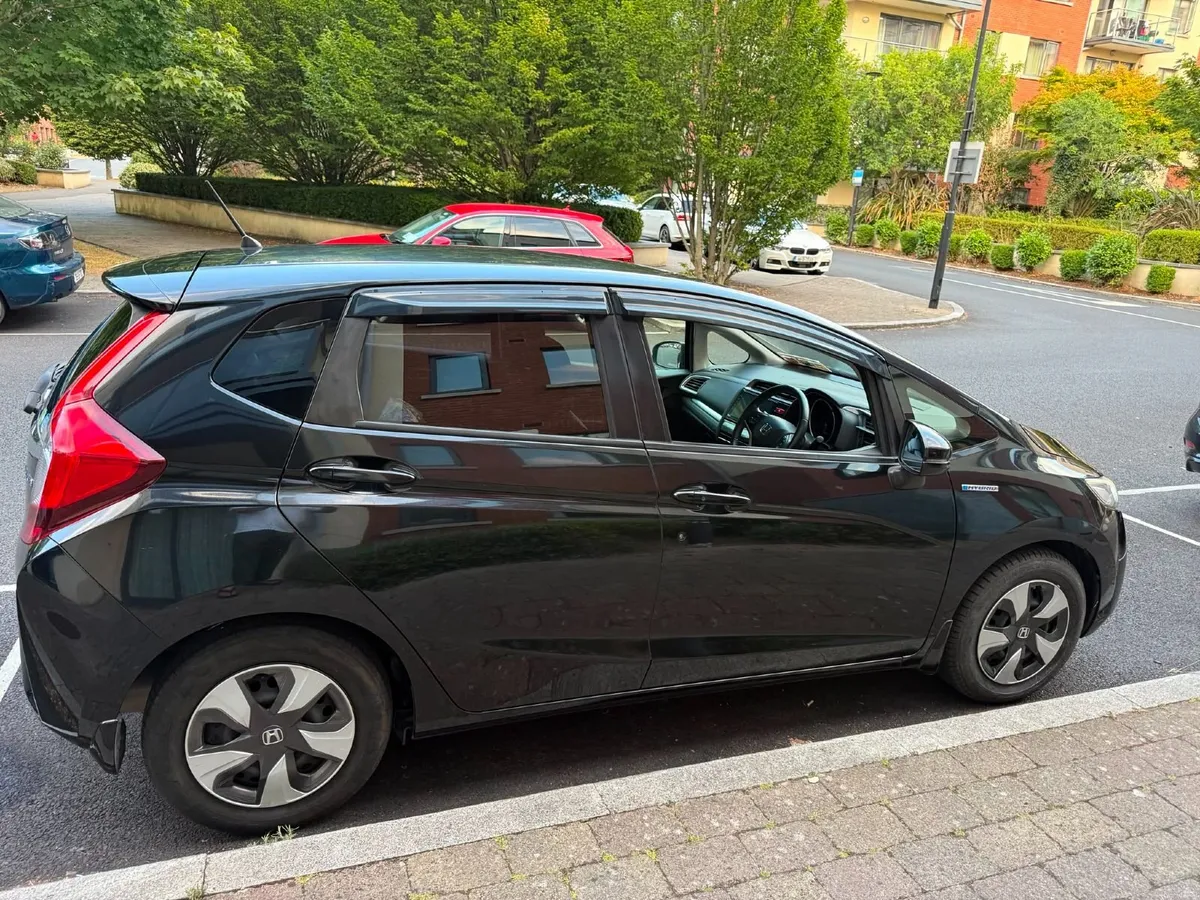 Honda Fit 2015 - Image 3