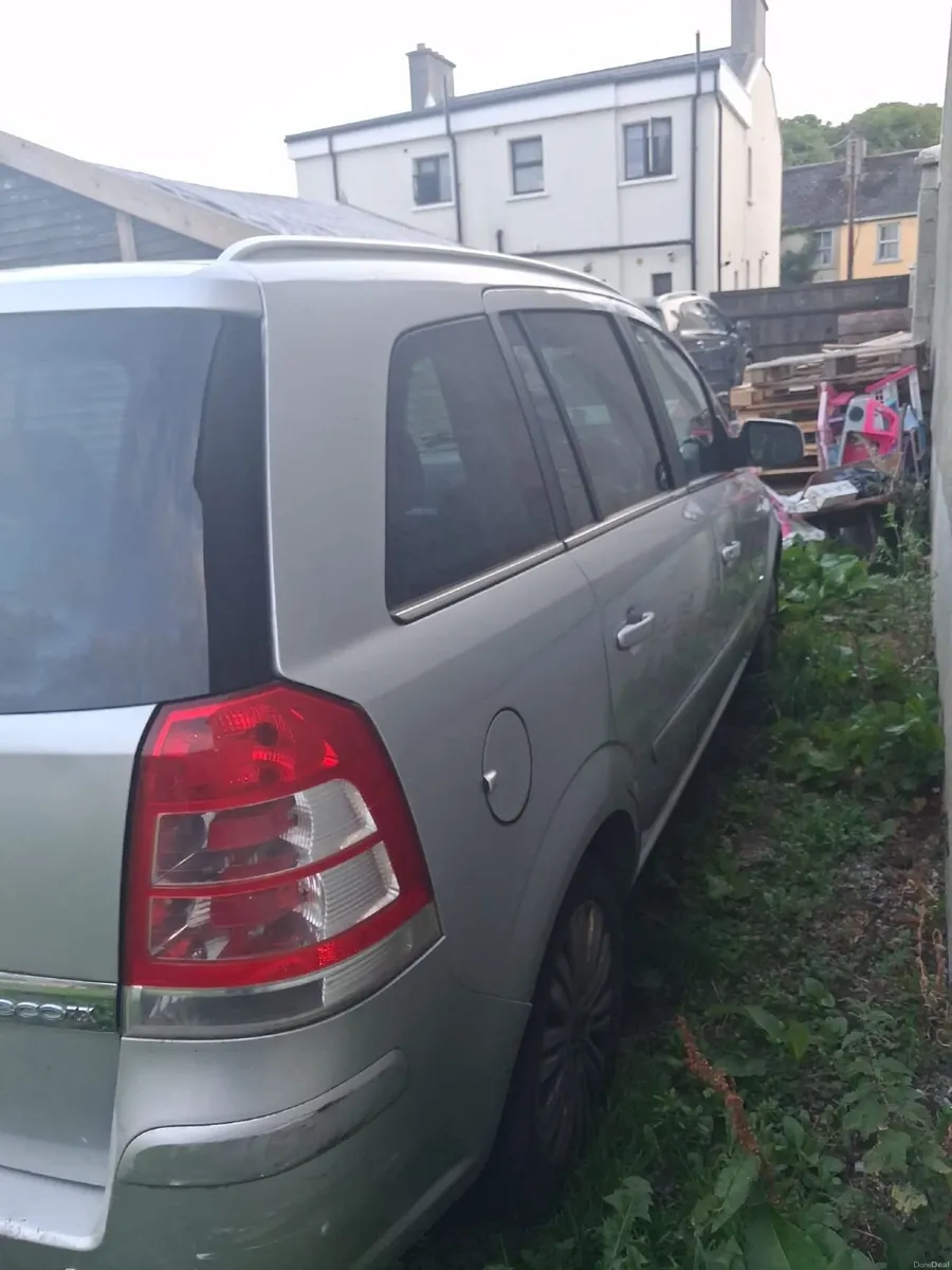 Opel Zafira 2011 - Image 3