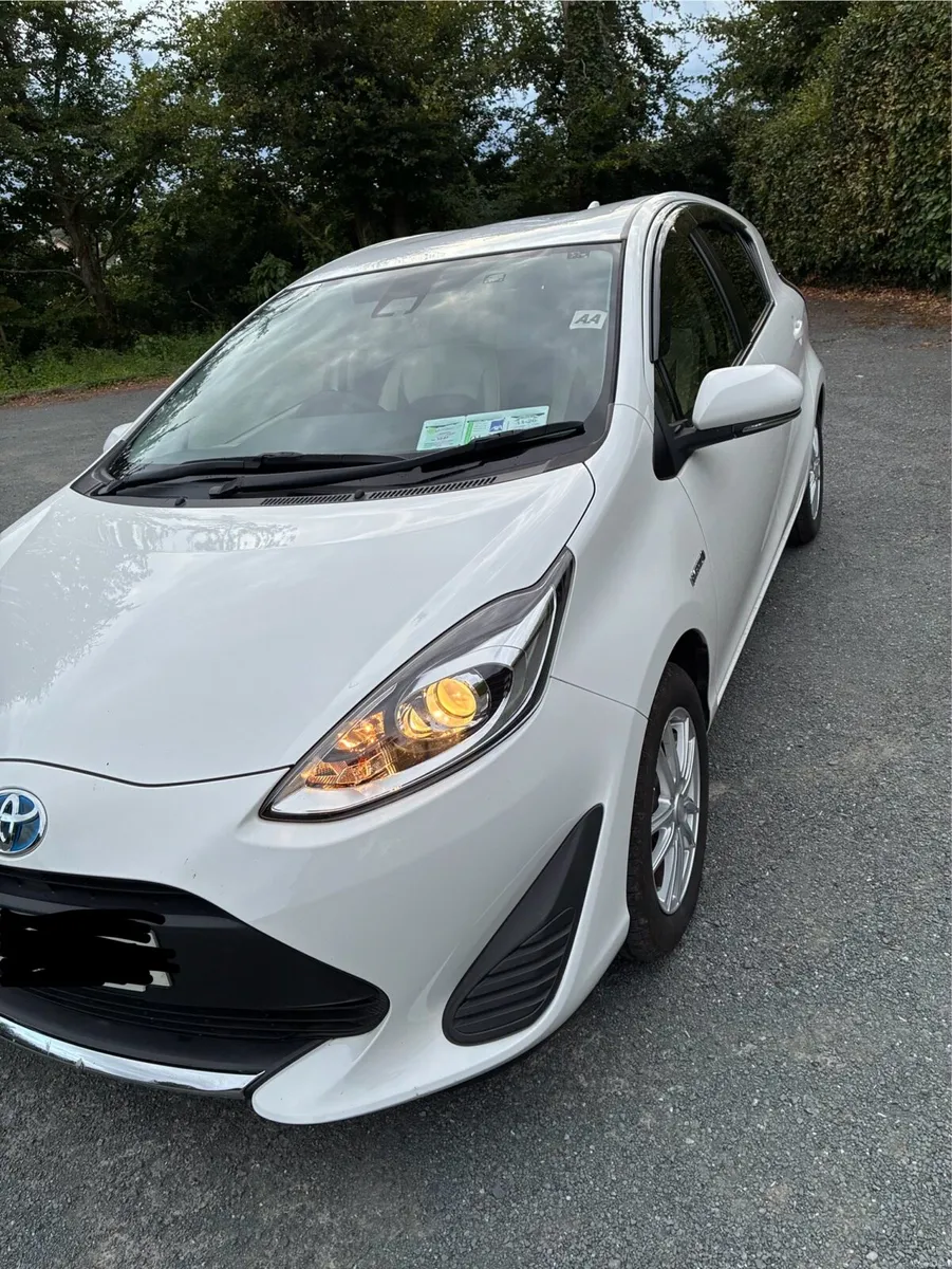 Toyota aqua 1.5 - Image 1