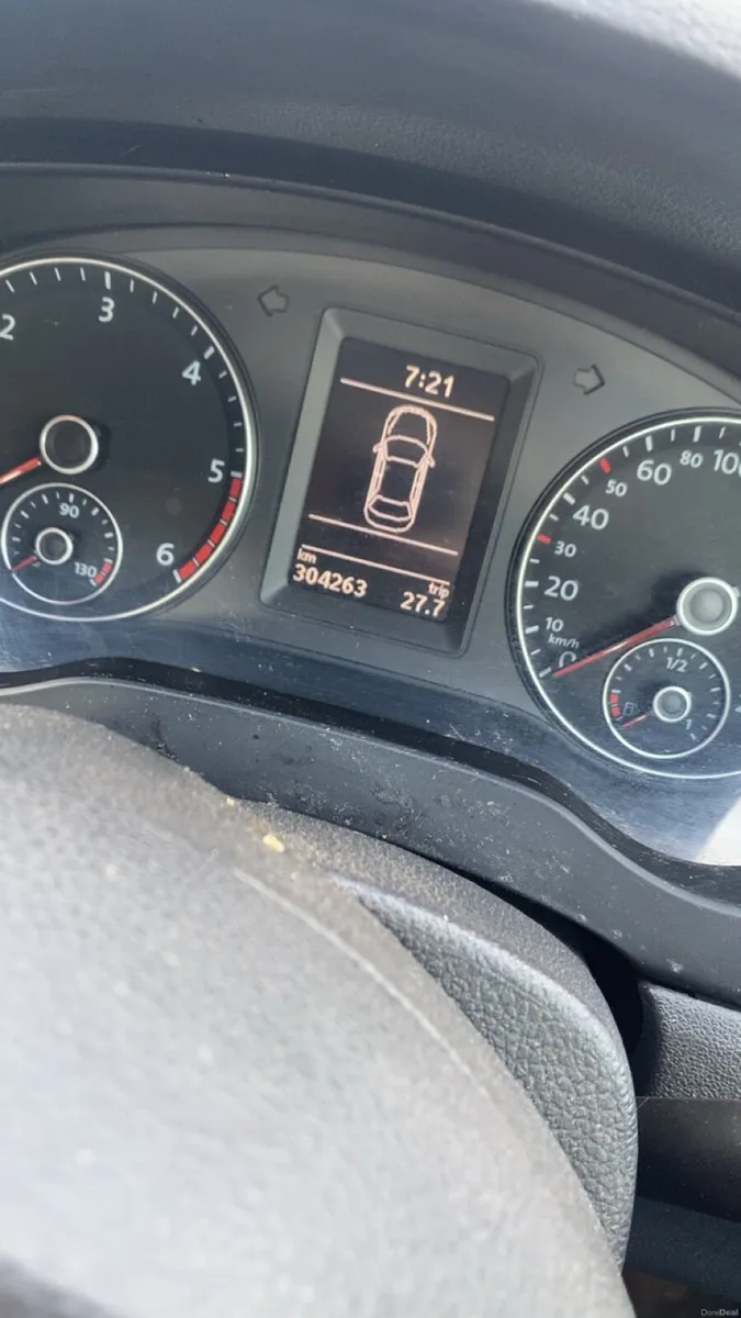 Volkswagen Jetta 2011 - Image 6