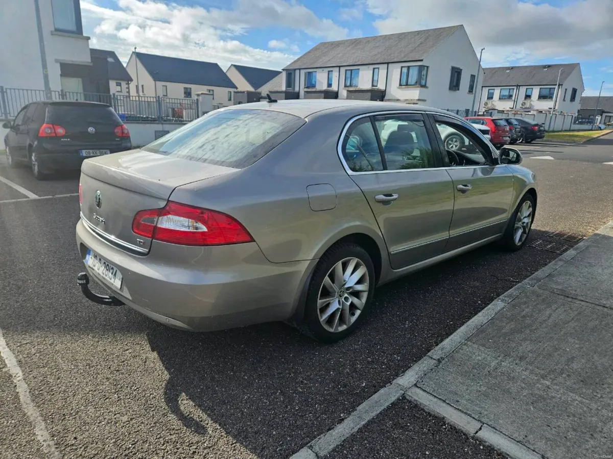 Skoda superb - Image 3