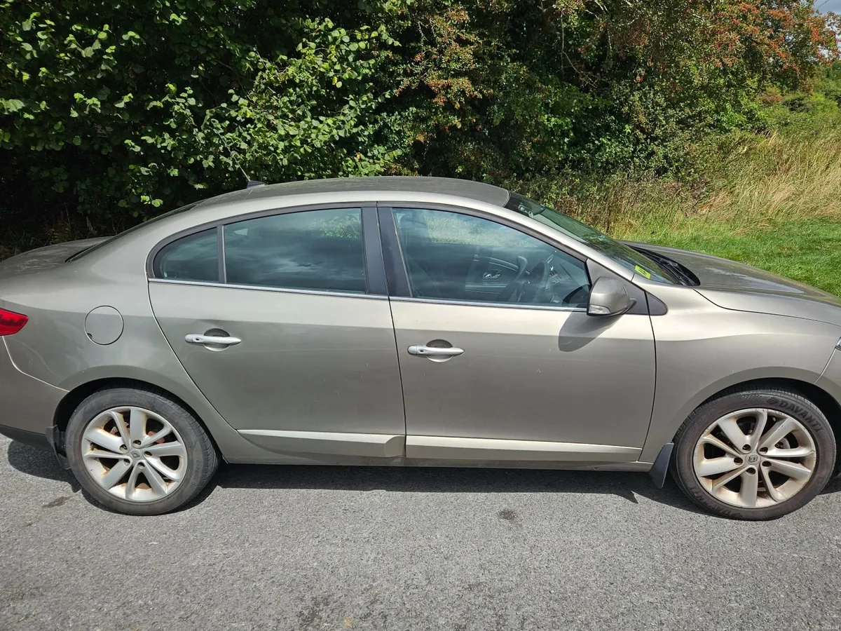 Renault Fluence 2014 - Image 2