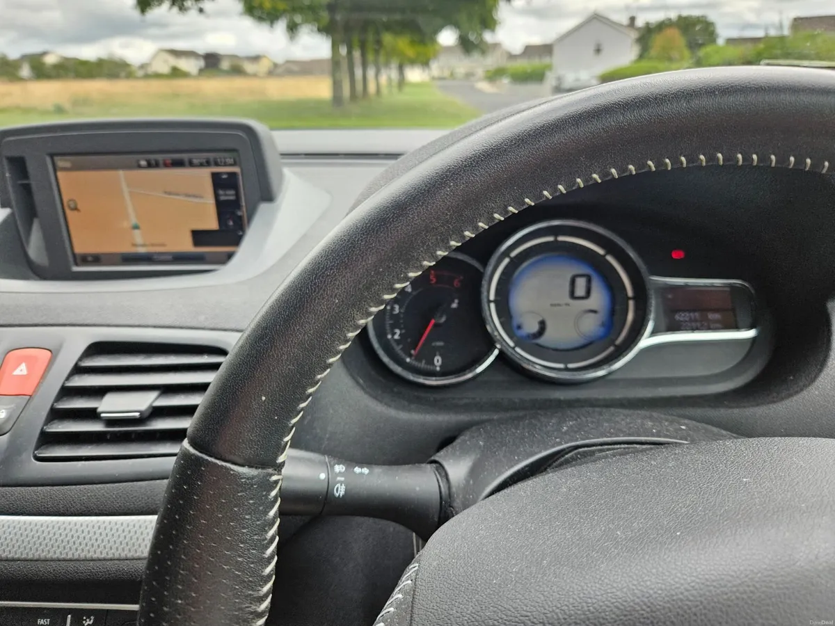 Renault Fluence 2014 - Image 4