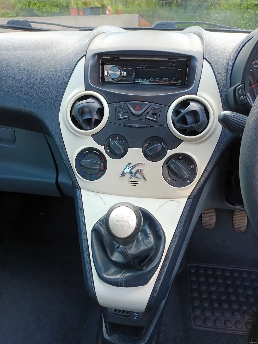 Ford KA 2010 - Image 4