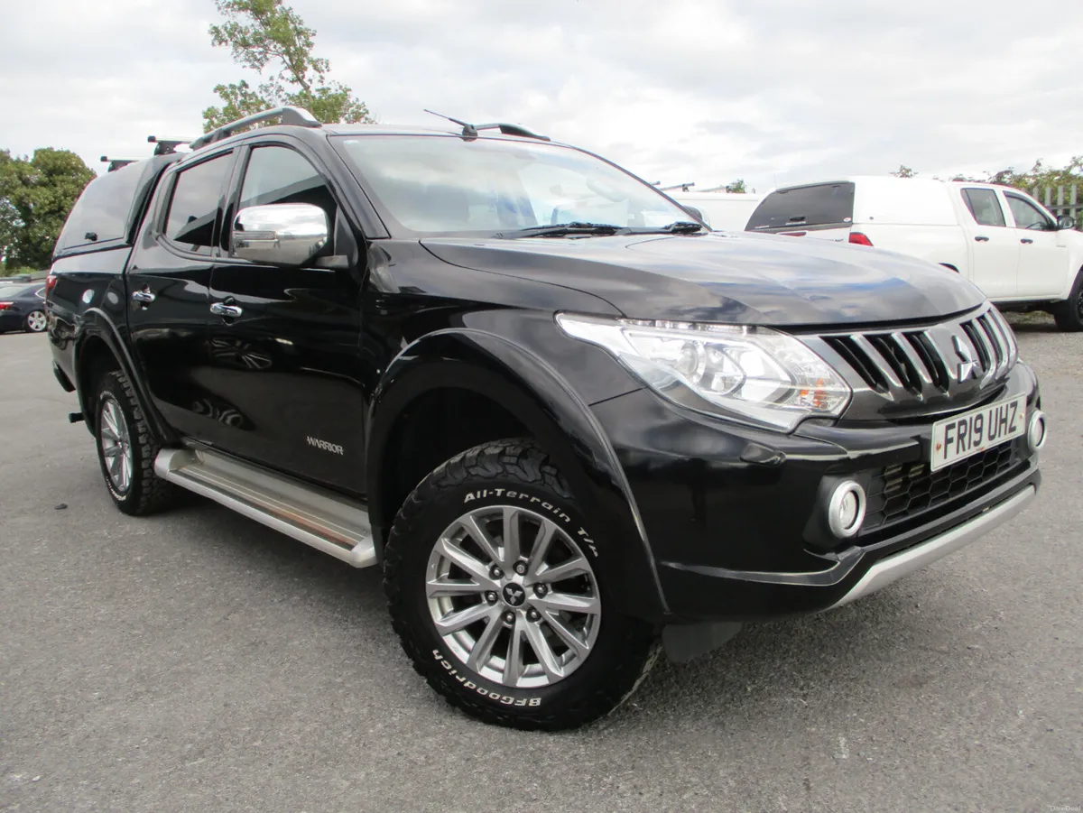 Mitsubishi L200 2.4 DID WARRIOR CREWCAB - Image 1