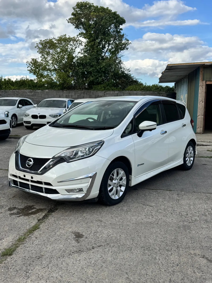 Nissan Note 1.2 E-Power Auto 38000kms 2017 - Image 2