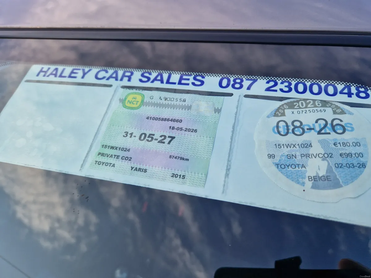 15 TOYOTA YARIS...ONLY 58K KMS... - Image 4