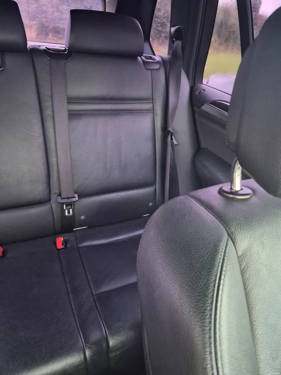 BMW X5 2012 - Image 4