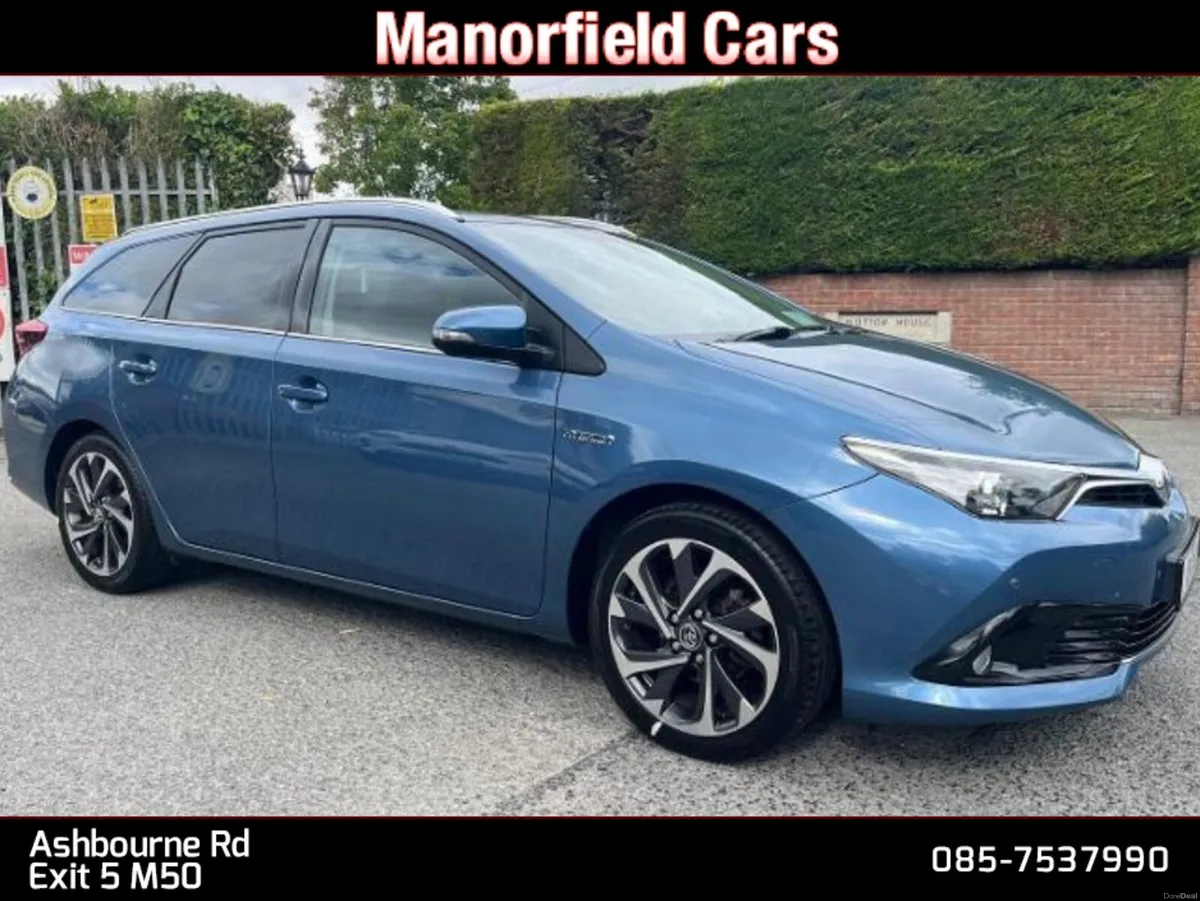 2016 Toyota Auris TOURING  Sol 1.8 Petrol Hybrid - Image 1