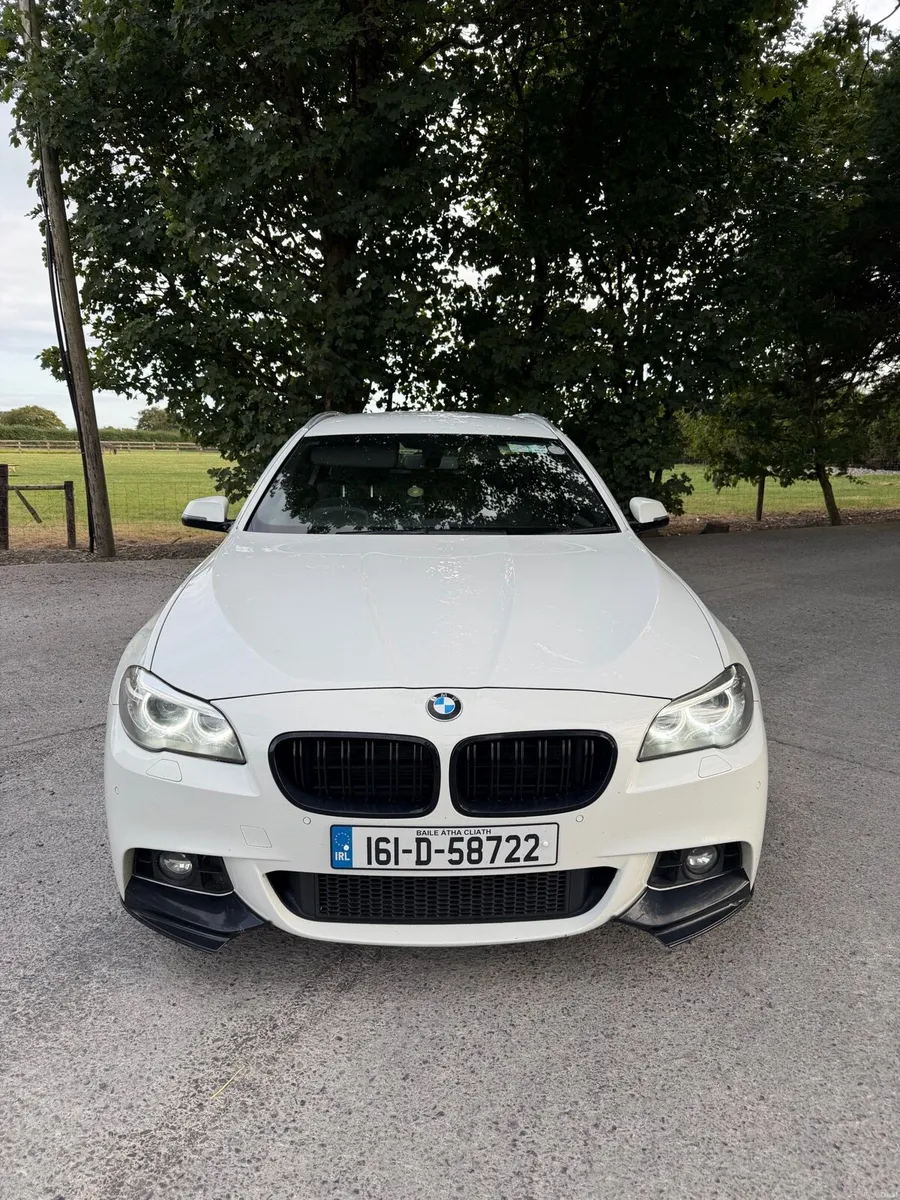 BMW 520d M Sport Touring - Image 2