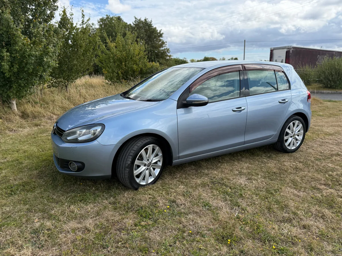 VW GOLF 2012 1.2L PETROL AUTOMATIC VERY LOW MILEAG - Image 4