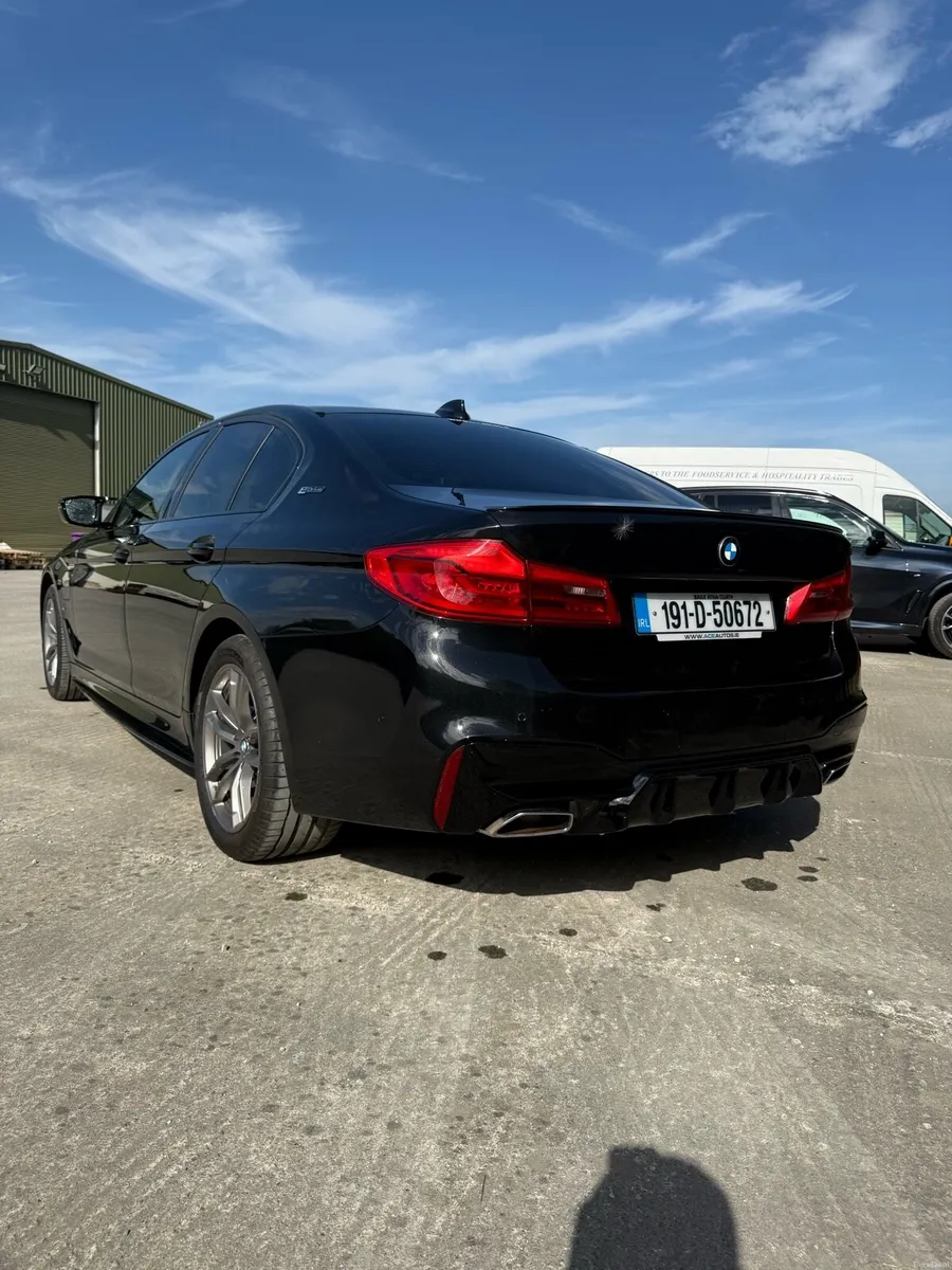 BMW 5 Series G30 2.0 Petrol Hybrid M Sport - Image 4