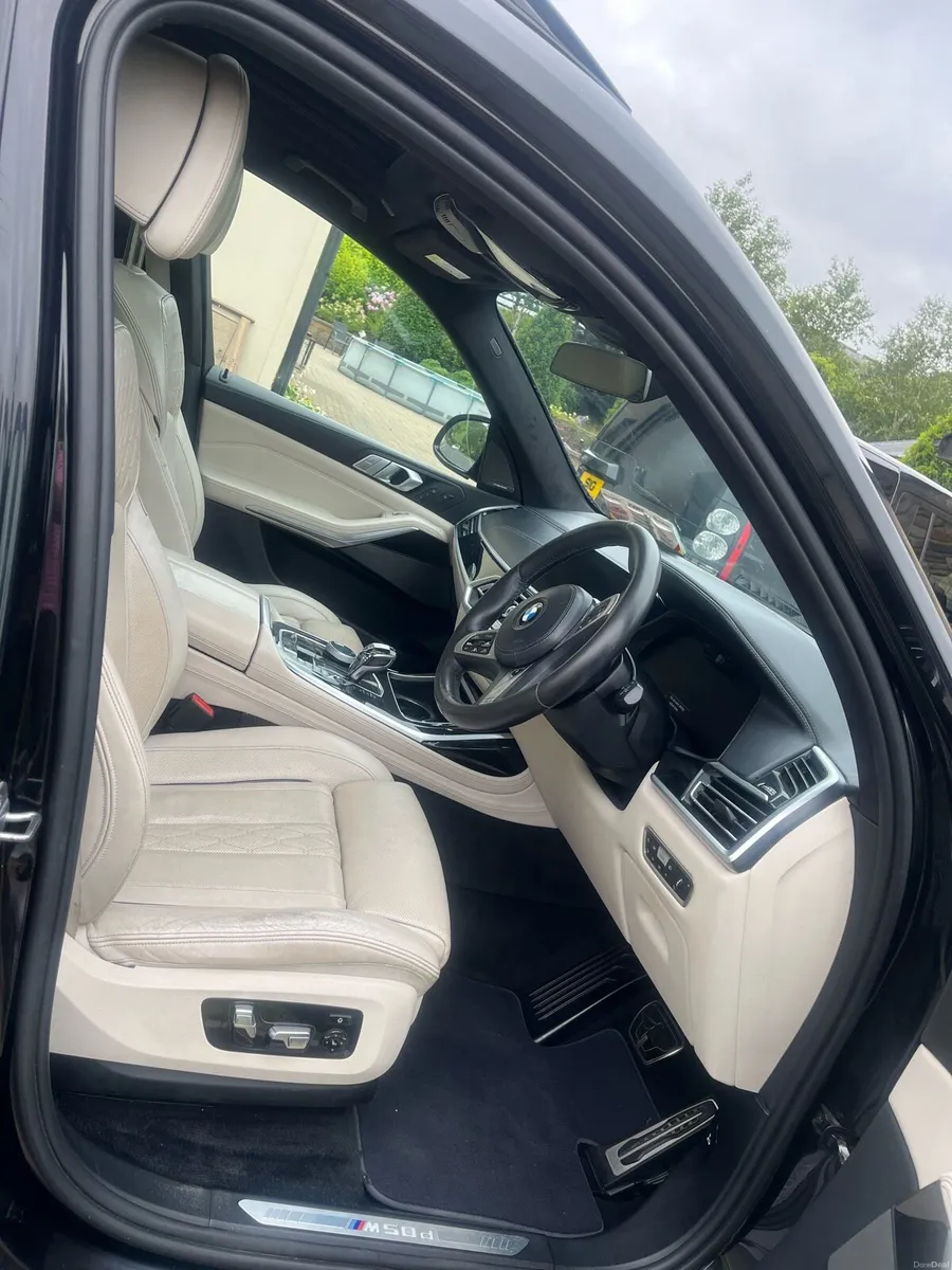 BMW x7 - Image 3