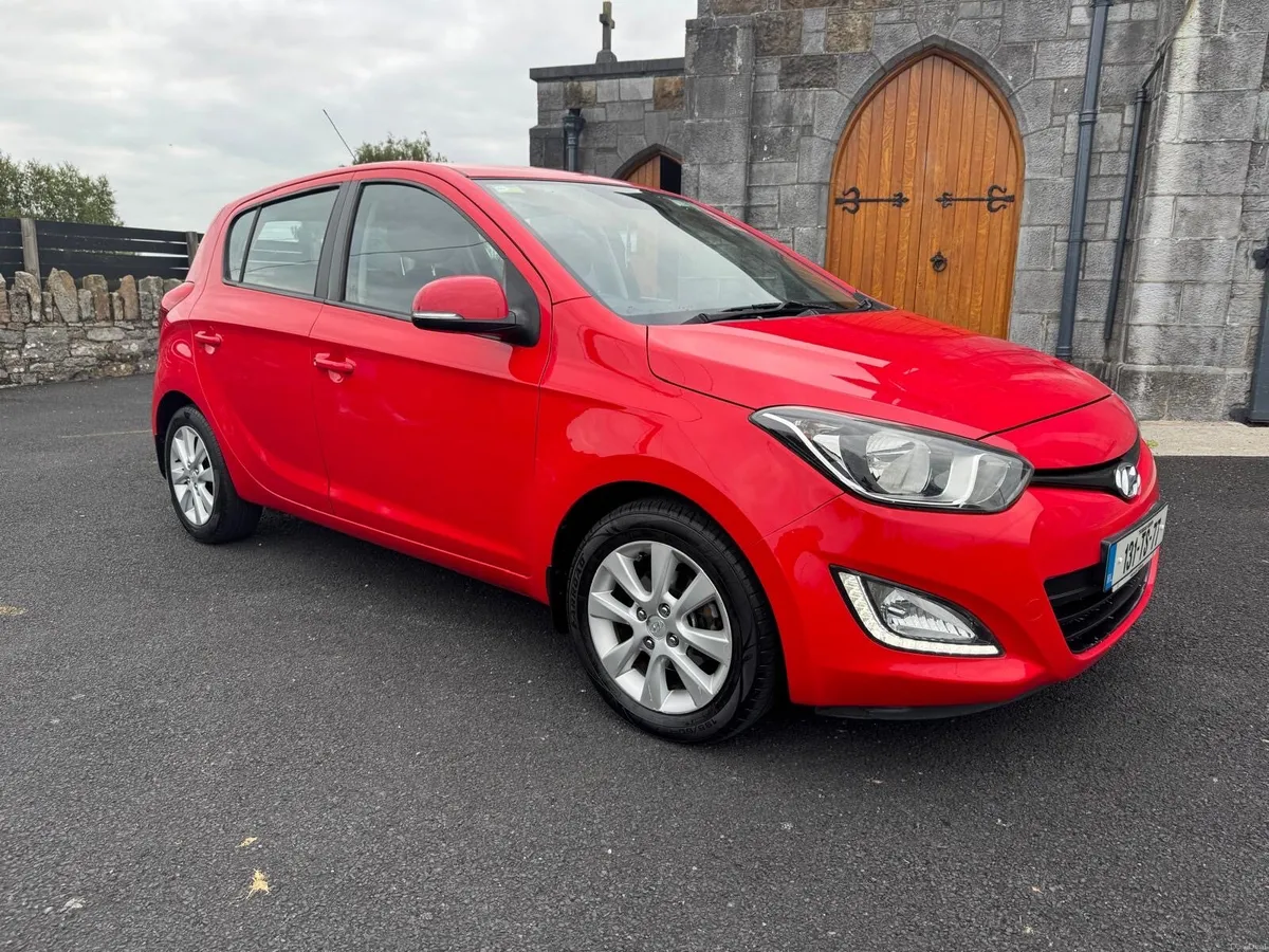 Hyundai i20 - Image 1