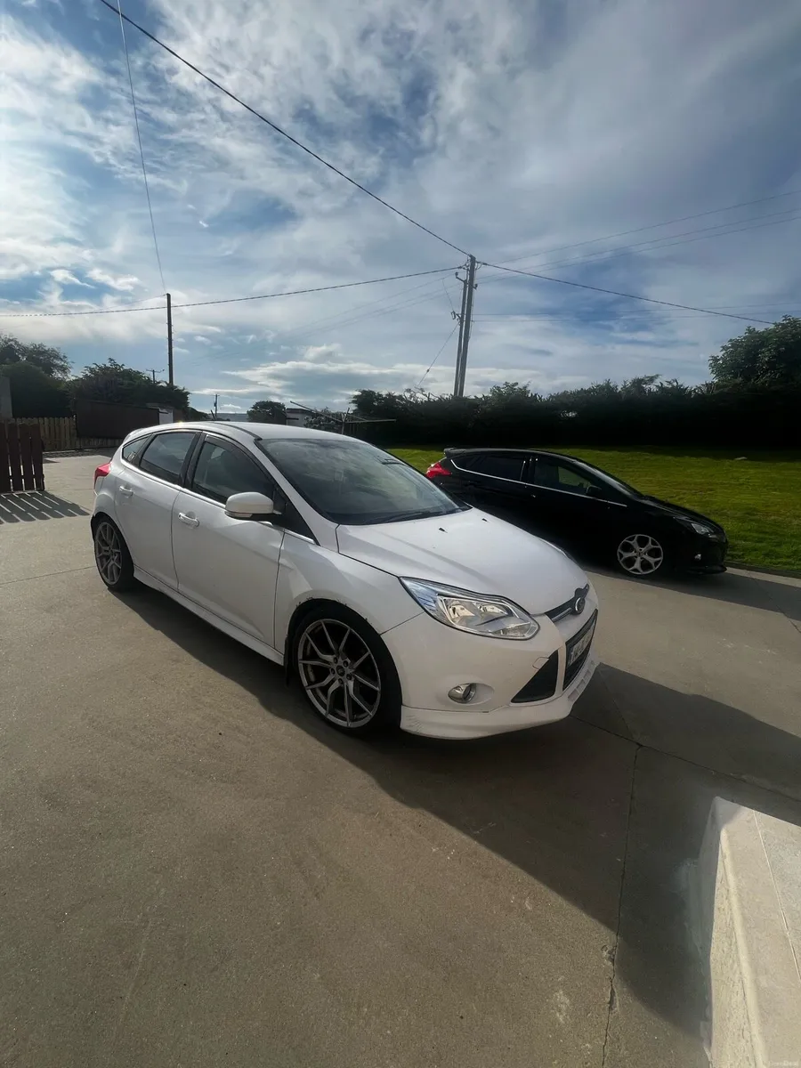 Ford Focus Zetec S - Image 1
